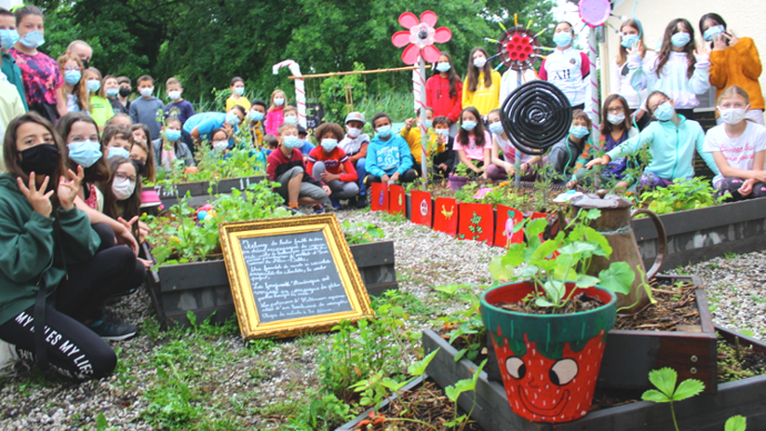 5e : école élémentaire Maurice-Ravel à  Saint-Jean-d’Illac (33).